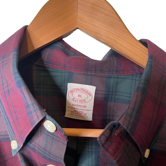 BROOKS BROS MADISON FIT PLAID BUTTON-DOWN - Picture 3 of 3